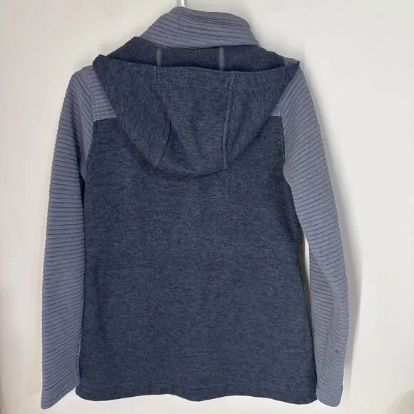 The North Face Indi 2 Women’s Size Medium Hooded Gray Fleece Jacket Full Zip - Picture 6 of 13